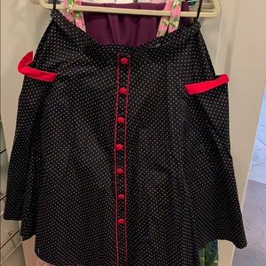 Hell bunny 2X polka dot skirt never worn